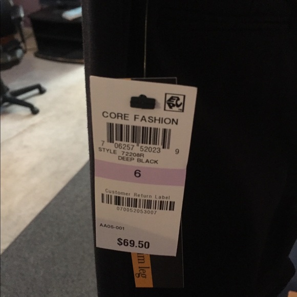 Black work pants - Picture 2 of 3